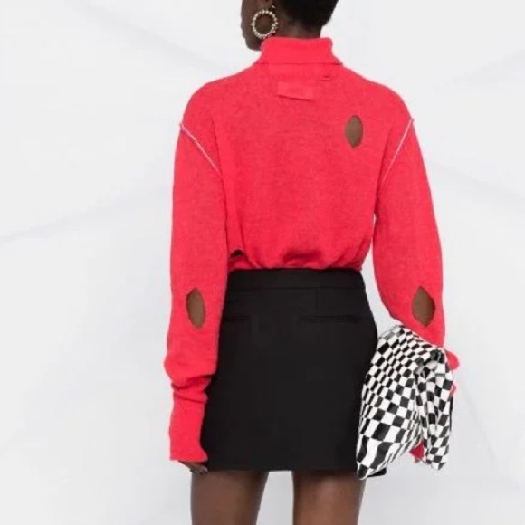 Maison Margiela MM6 Distressed Alpaca Red Turtleneck Sweater - Picture 2 of 11